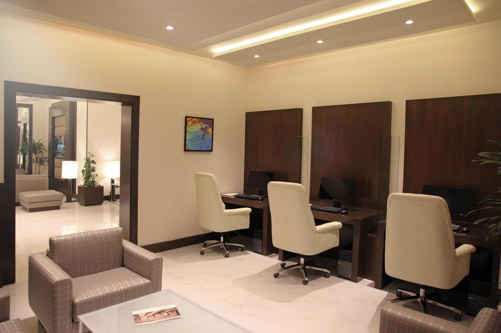 Marriott Executive Apartments Madinah Medina Exteriör bild